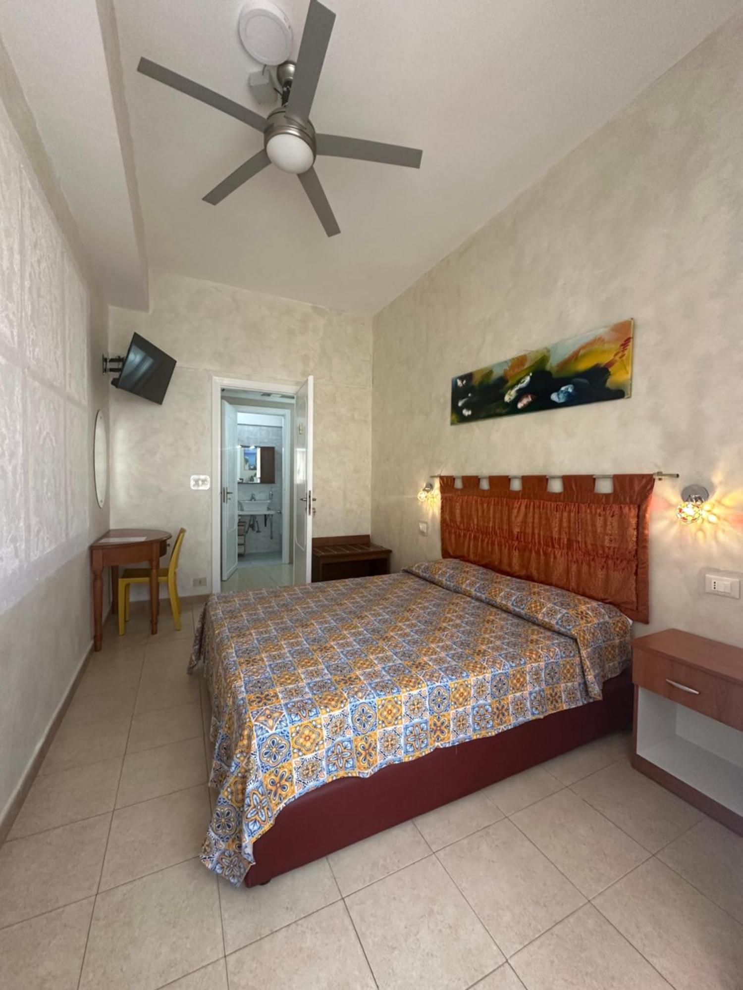 Bed & Breakfast Delle Palme Trapani Buitenkant foto