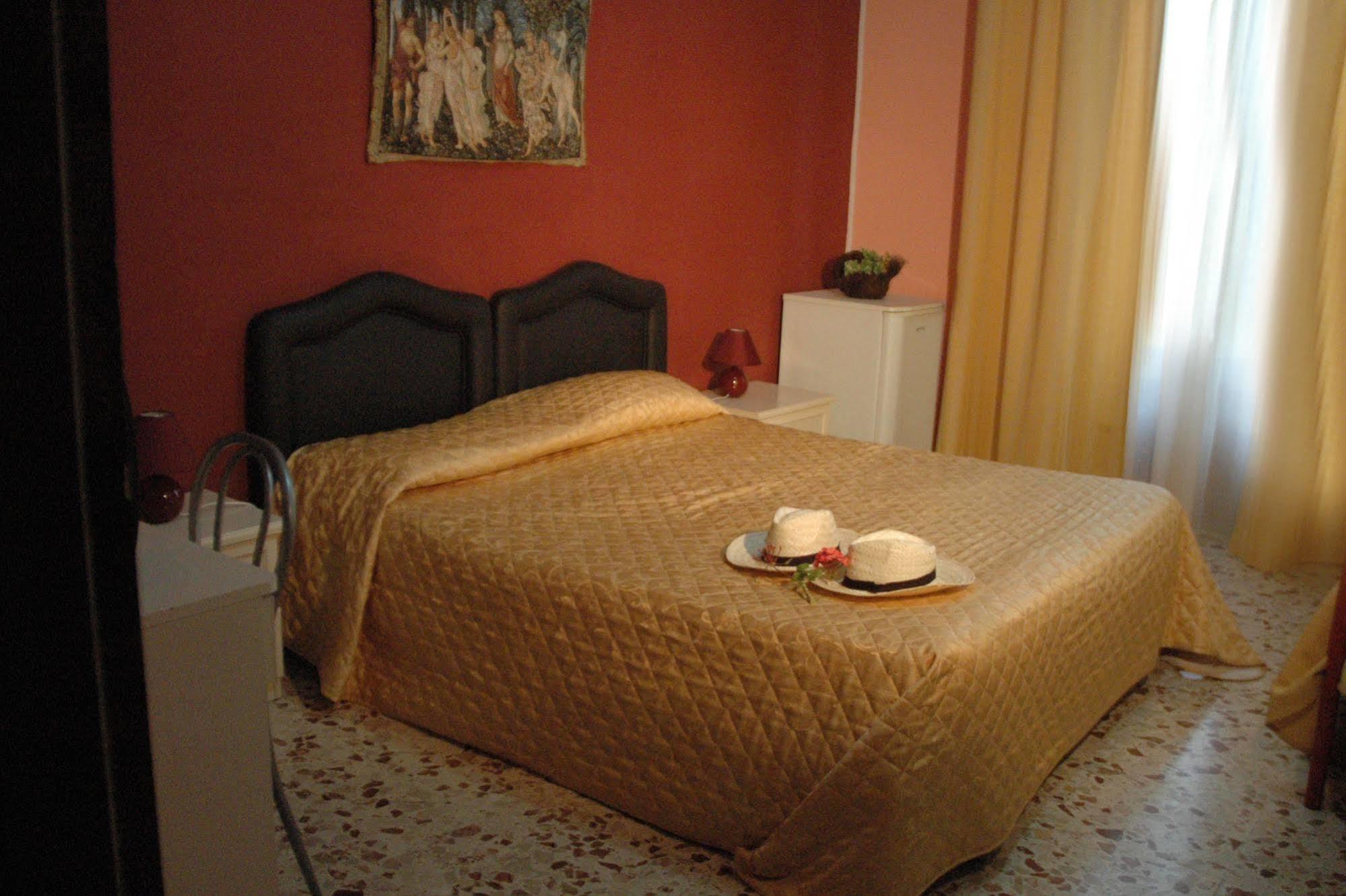 Bed & Breakfast Delle Palme Trapani Buitenkant foto