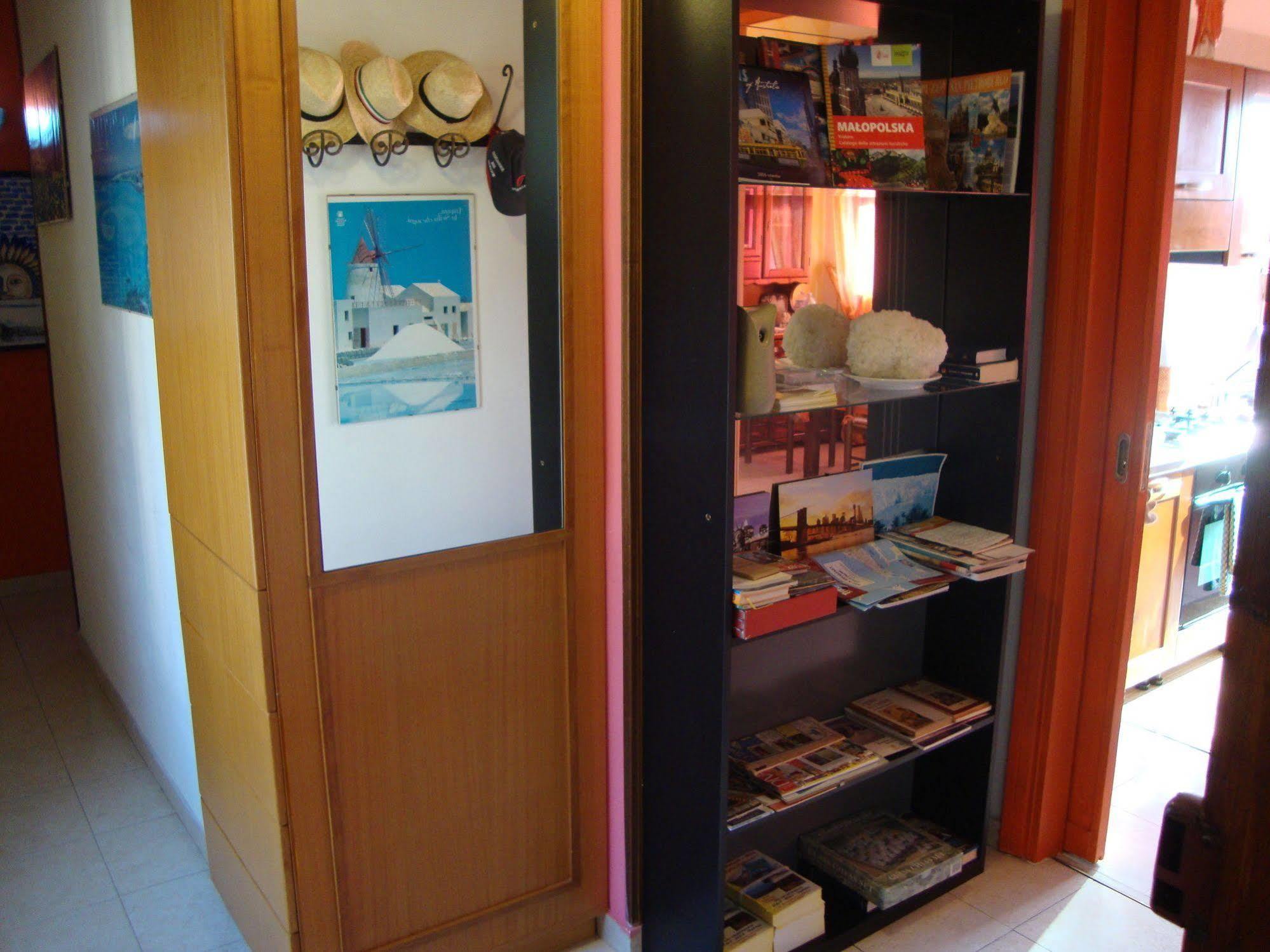 Bed & Breakfast Delle Palme Trapani Buitenkant foto